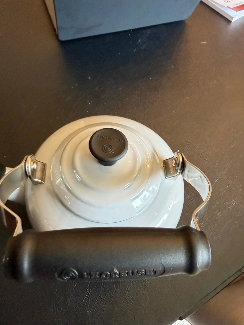 Le cruset Classic White Whistling Tea Kettle with Black Handle
